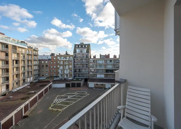 Beachside Break In * 크노케-하이스트