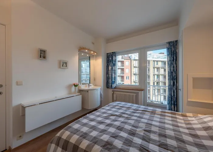 아파트 Beachside Break In