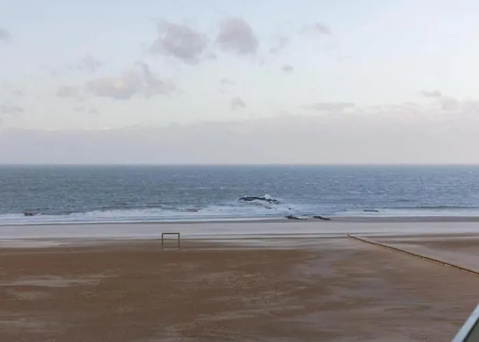 Beachside Break In 크노케-하이스트