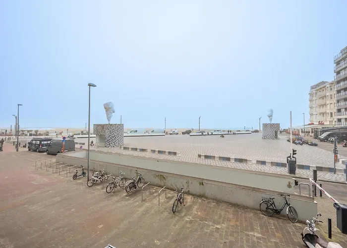 아파트 Beachside Break In